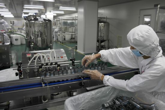 美麗保障專業(yè)護航 屈臣氏自有品牌與你一起成長