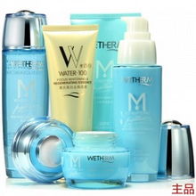 溫碧泉護(hù)膚品同城性價(jià)比分析 50元以上單品實(shí)力評(píng)測(cè)與比價(jià)推薦